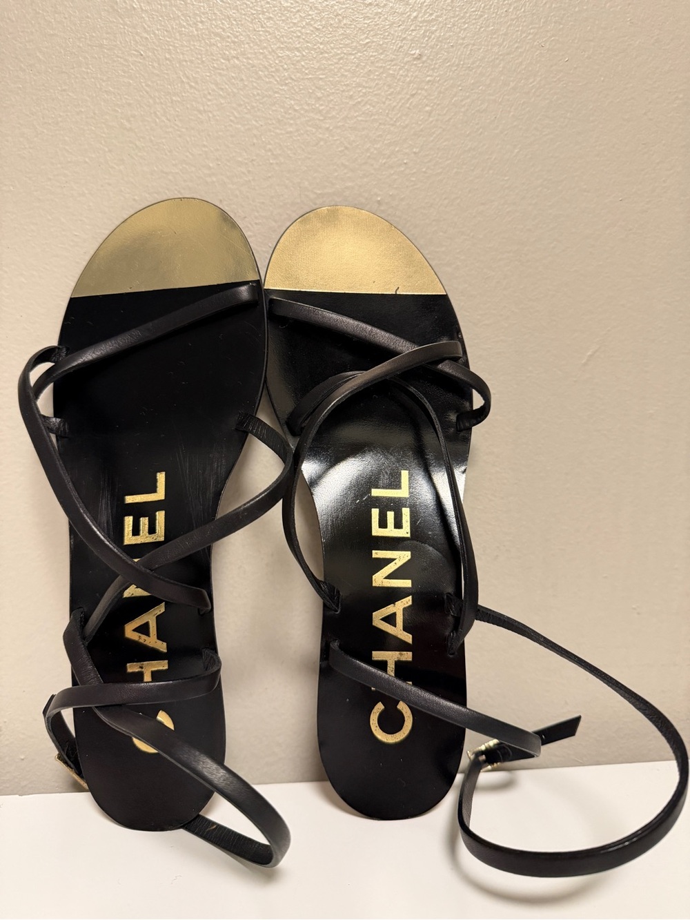 CHANEL BLACK LEATHER ANKLE STRAP SANDALS Women’s EU 39 US 9 - Picture 10 of 10
